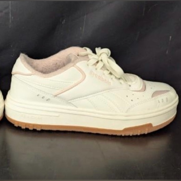 RARE Reebok Women’s Club C 85 Platform 30205WCCT White Pink Suede Sneaker Sz 7 - Picture 10 of 10